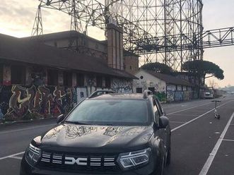 dacia duster prestige 2023