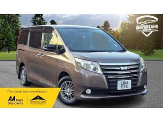 2014 toyota noah 1.8l hybrid auto 7 seats 5 dr hybrid automatic