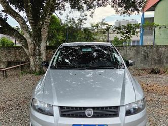 fiat stilo 1.8 attractive flex 8v 5p 2010