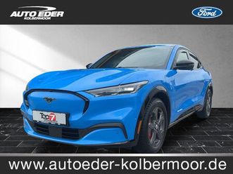 basis awd bluetooth navi led