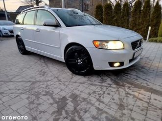 volvo v50 1.6d dpf summum