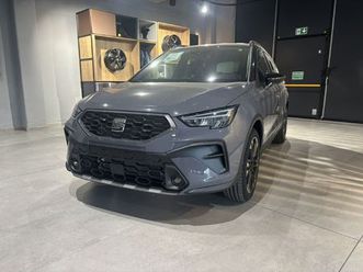 seat arona 1.0 ecotsi black edition 115cv dsg nuova a ferrara