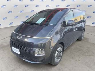 hyundai staria 1.6 hev 2wd auto nuova a pistoia