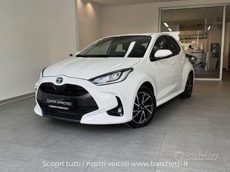 toyota yaris hybrid trend my22