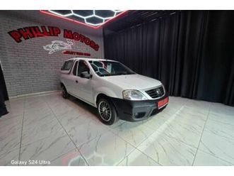 2021 nissan np200 1.6 a/c safety pack