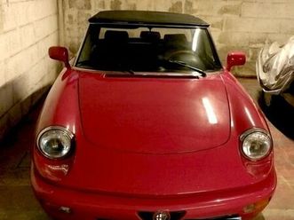alfa romeo spider 2.0i