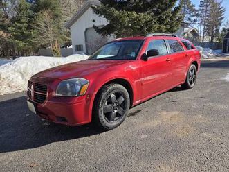 2005 dodge magnum sxt