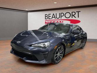 2017 toyota 86 coupé 2 portes manuel 6 vitesses 2.0l h-4 di dohc