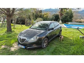 lancia delta 1 6 jtdm