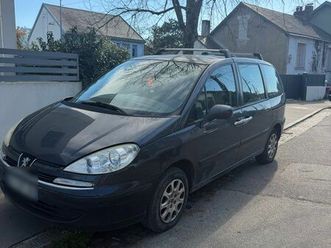 peugeot 807 2.0hdi 110ch 7 places ct ok- 6 mois