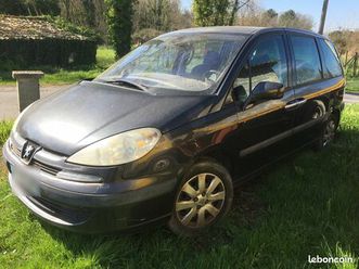 807 2.2 hdi 128cv dans l'etat