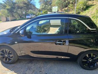 opel adams black édition