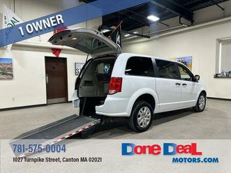 used 2019 dodge grand caravan se