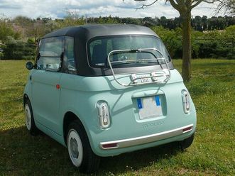 fiat topolino véhicule électrique sans permis conduite à partir de 14 ans