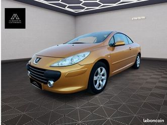 peugeot 307 cc 2.0 16v cc sport boite auto* regulateur* radar* clim