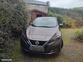 voiture nissan leaf 40kwh