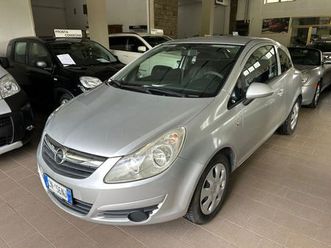 opel corsa neopatentati unicoproprietario