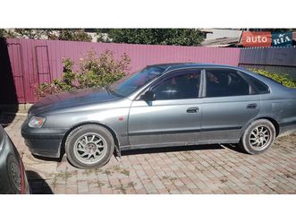 toyota carina e 1995