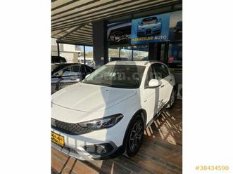 galeriden fiat egea cross 1.6 multijet lounge 2025 model mersin 6.001 km beyaz - 38434590 | arabam.com