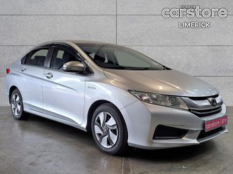2016 honda grace daa-gm4 4 dr auto
