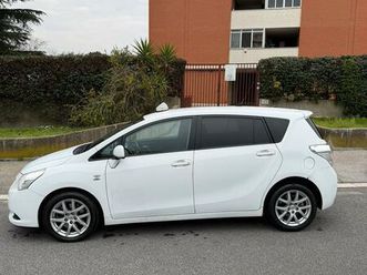 toyota verso 2.2 disel 7 posti