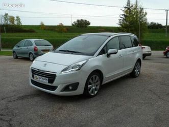 peugeot 5008 hdi 120cv eat6 7 places allure toit panoramique + 2 lecteurs dvd