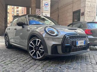 mini cooper s jcw allestimento