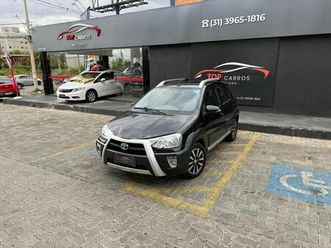 toyota etios cross 1.5 flex 16v 5p mec. 2015