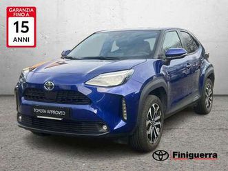 yaris cross 1.5 hybrid 5p. e-cvt trend