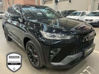 2.0t 4wd super luxury