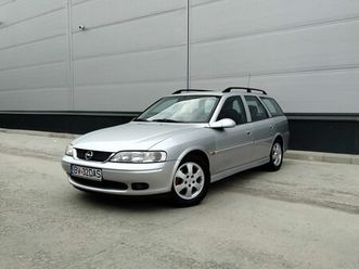 opel vectra b - caravan roman