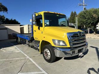 2018 hino 258 tow truck rollback flatbed