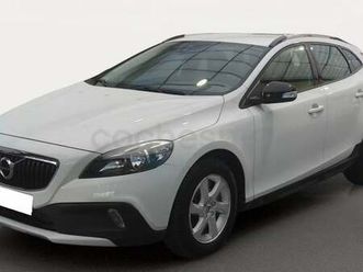 volvo v40 cross country 1.6 d2 kinetic