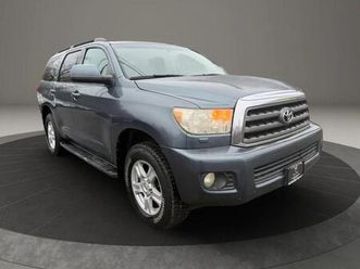 used 2008 toyota sequoia sr5