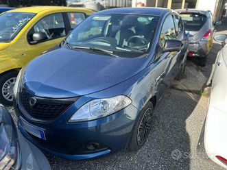 lancia ypsilon iii 2021 - ypsilon 1.0 firefly hybr