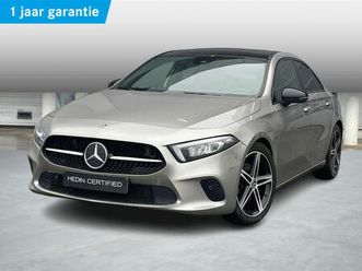 mercedes classe a 200 berline luxury line | panoramisch dak | trekhaak | smartphone integratie |