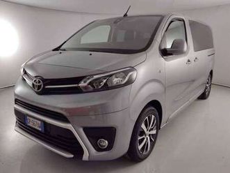proace verso 2.0d 144cv l1 executive 8posti!