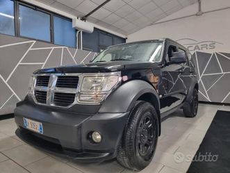 dodge nitro 2.8 crd sxt 4wd cambio manuale