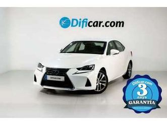 sedan 2.5 300h executive