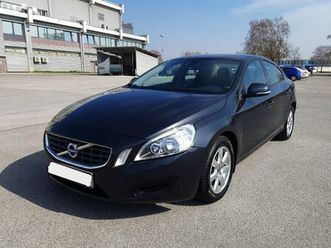 volvo s60 2.0**d3*reg.2/2027**hr.auto**serv.knjiga**odličan**182000km*, 2012 god.