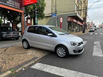 volkswagen fox trendline 1.0 flex 8v 5p 2013