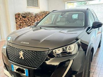 peugeot 2008 1.2 puretech navi pack s&s 130cv