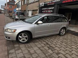 ② volvo v50 1.6d annee 2012 cuir navigations netto 5579 — volvo — 2ememain
