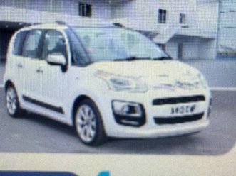 2013 (13) 1.4 vti 16v selection 5dr