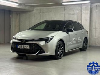 gr sport dynamic 2.0 hybrid