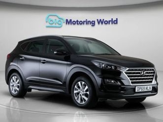 hyundai tucson 1.6 gdi se nav suv 5dr petrol manual euro 6 (s/s) (132 ps) 17'' alloy wheels,satellite nav suv 2019, 61781 miles, £10800 - 33213443 - exchangeand