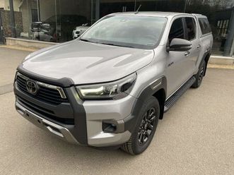 toyota hilux 2.8 d-4d 4wd invincible