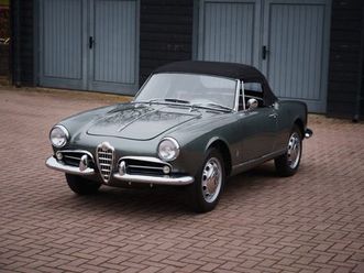 alfa romeo - giulietta - spider