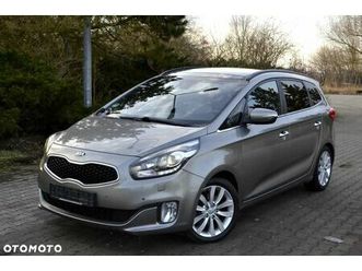 kia carens 1.7 crdi business line 7os