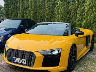 audi r8 5.2 fsi quattro spyder carbon